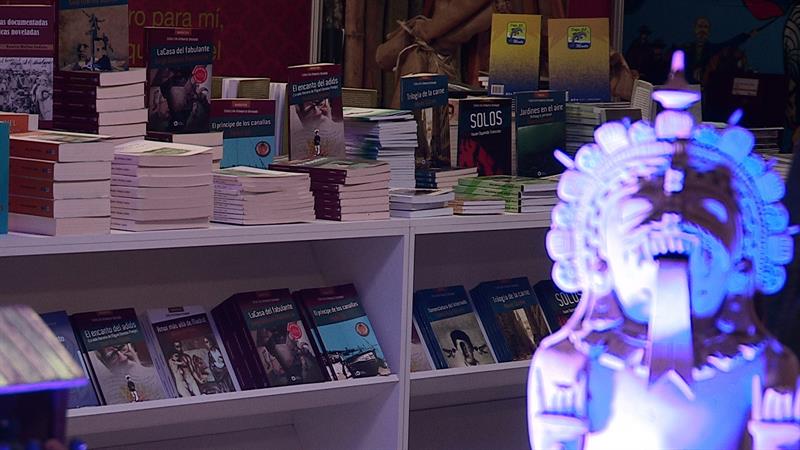  I-International Book Fair of Quito ivula iminyango yeshumi yayo yeshumi
